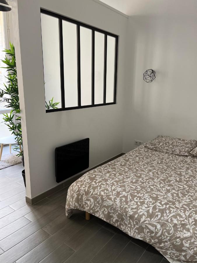 Studio Plein Coeur De Libourne Apartment Ngoại thất bức ảnh