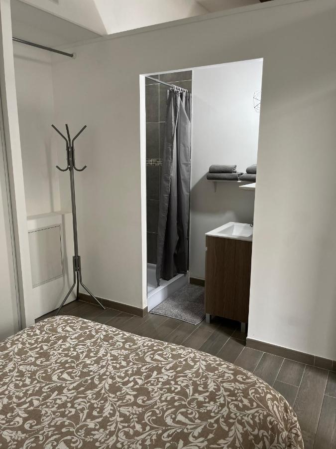 Studio Plein Coeur De Libourne Apartment Ngoại thất bức ảnh
